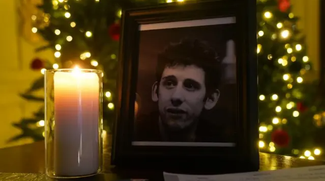 London Irish Centre Lights Up Green to Honour Shane MacGowan