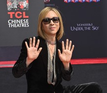 Yoshiki Dedicates Hollywood Handprint Ceremony to Victims of Japanese Earthquake