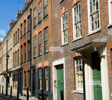 Newborn Baby Found in Shopping Bag on East London Street: Less Than an Hour Old