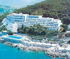 Top 10 Hotels in Dubrovnik for Stunning Views and Beachfront Stays