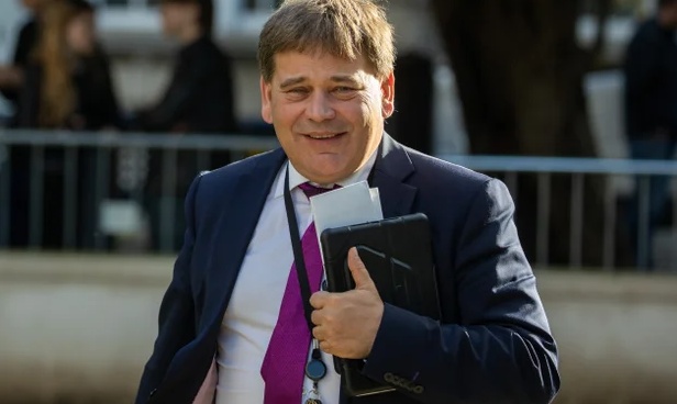 Independents Surpass Liberal Democrats in Parliament Following Bridgen’s Suspension