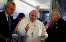Pope Francis Critiques Exploitation of Benedict XVI’s Legacy