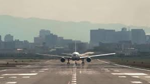 Pilots at American Airlines Overwhelmingly Support Strike Authorization